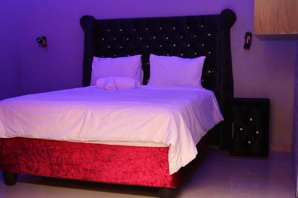 Princess Lodge รัสเทนเบิร์ก ภายนอก รูปภาพ